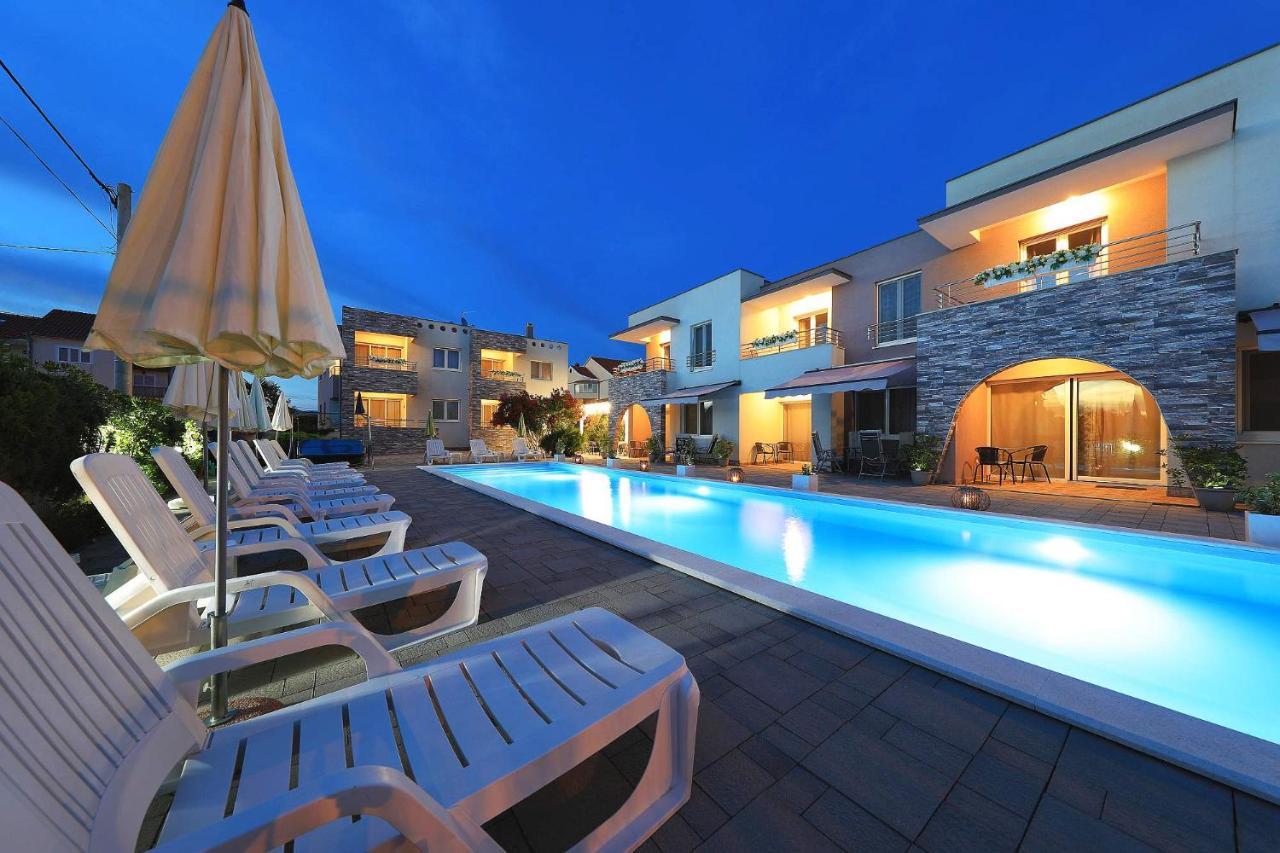Apartments Punta Privlaka  Exteriör bild
